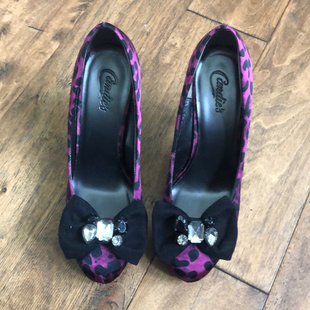 Ornate leopard heels